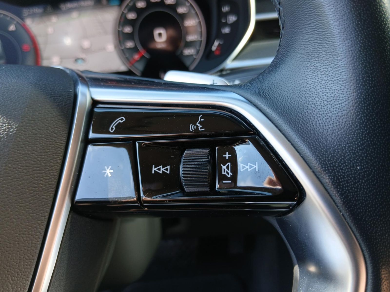 Audi A8 - Bild 15