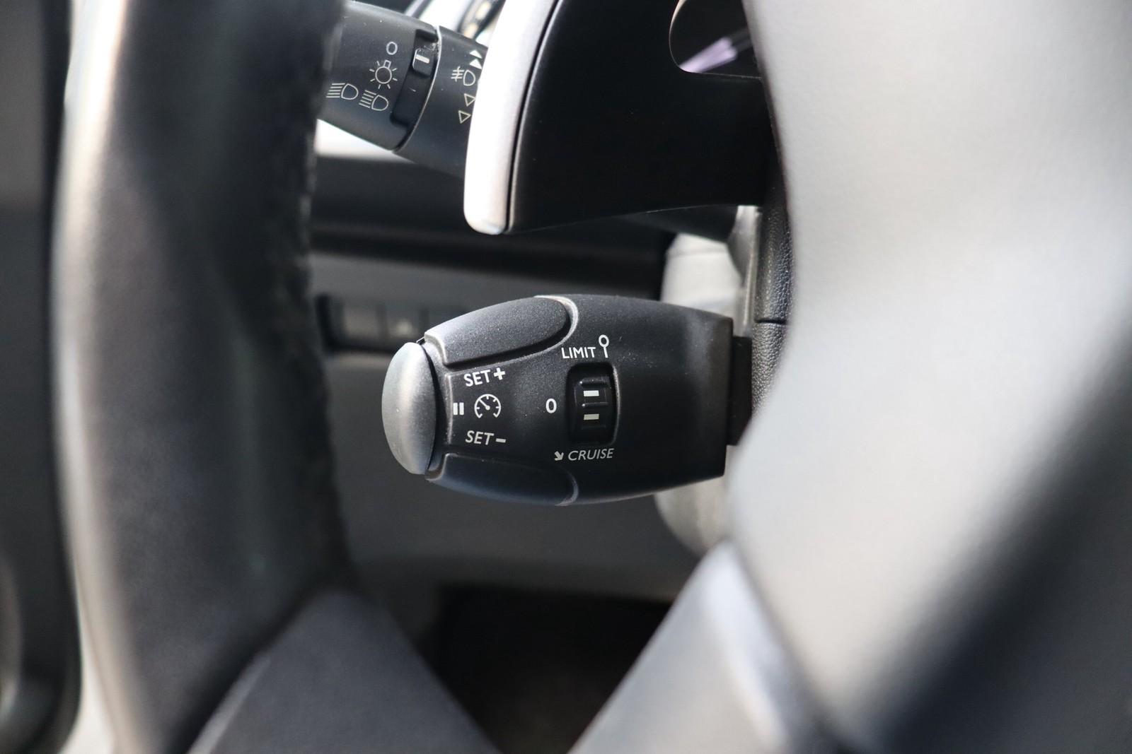 Citroën C3 Tendance 1.4 Automatik KLIMA*GRA*4S-REIFEN