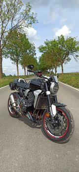 Honda CB1000r Plus viele Umbauten Zubehör Tuning Map - BENZIN TUNING