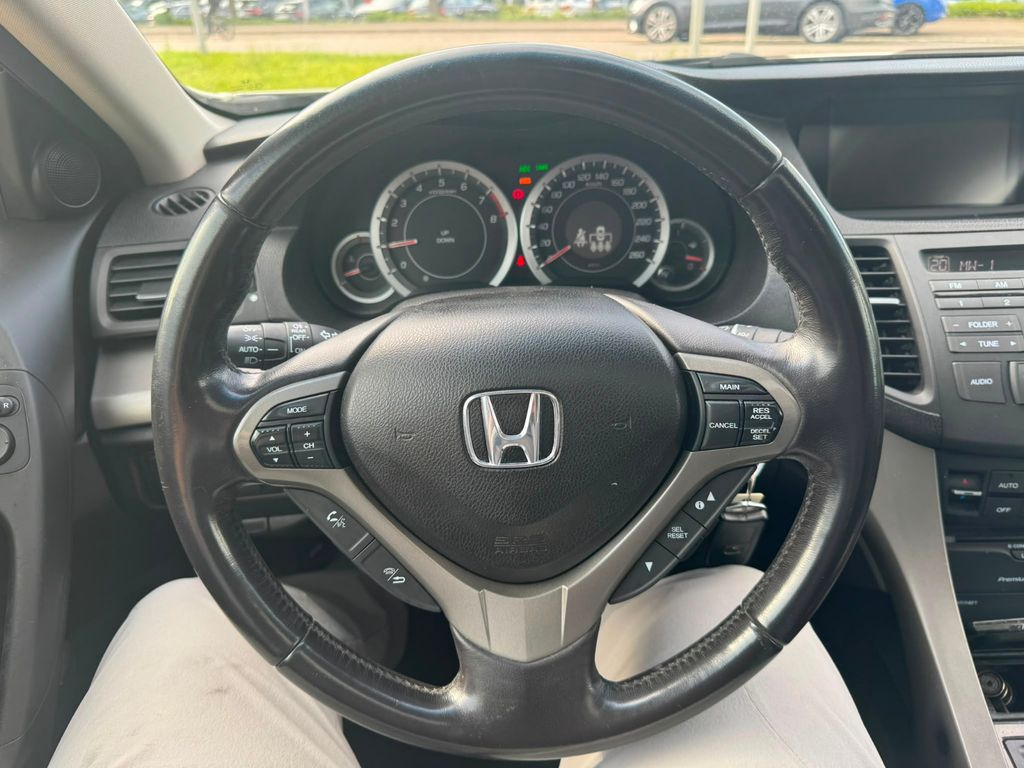 HONDA Accord 16