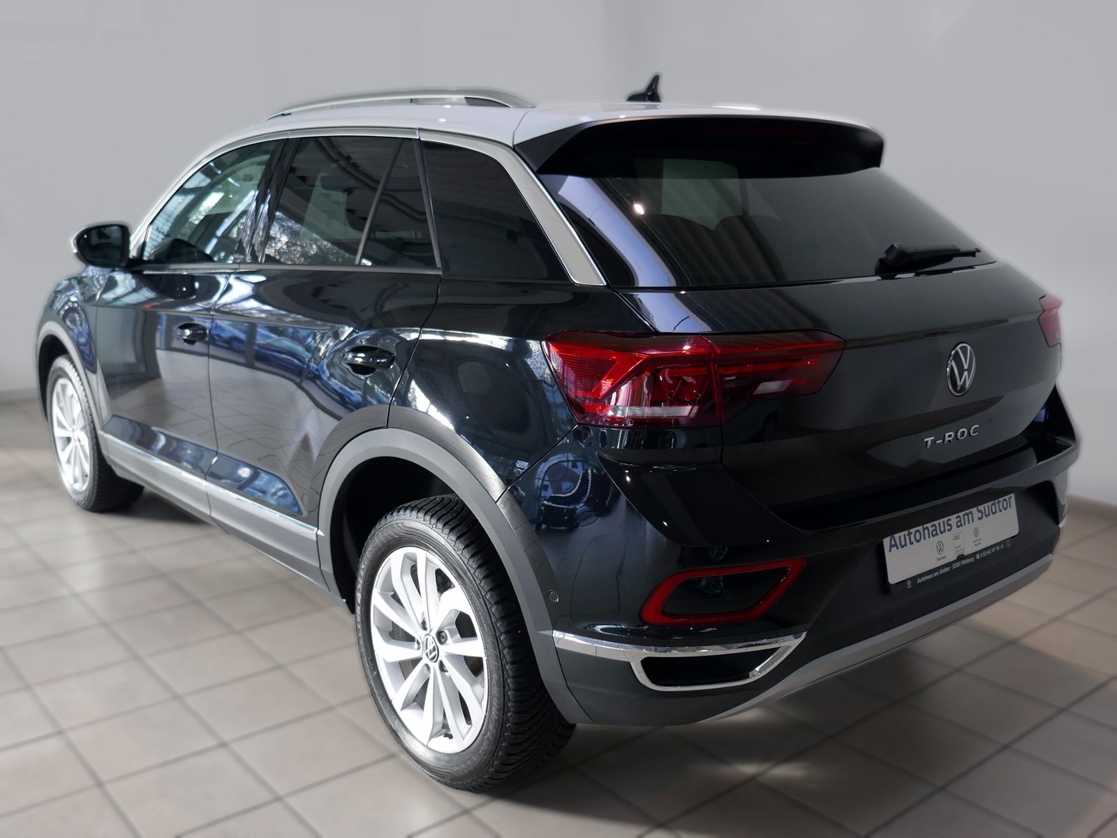 Fahrzeugabbildung Volkswagen T-Roc Style 2.0 TDI DSG | LED RFK ACC Navi