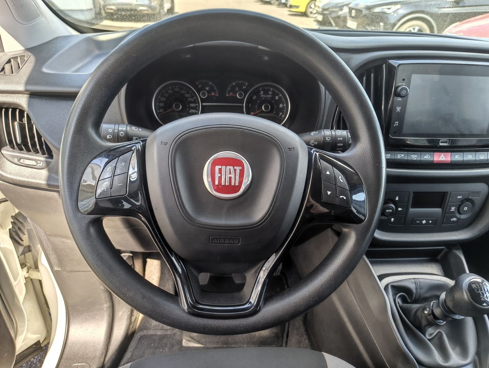 Fahrzeugabbildung Fiat Doblo Kombi Maxi SX 1.6 Mjet