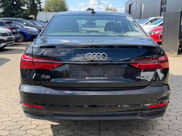 Audi A6 - 4