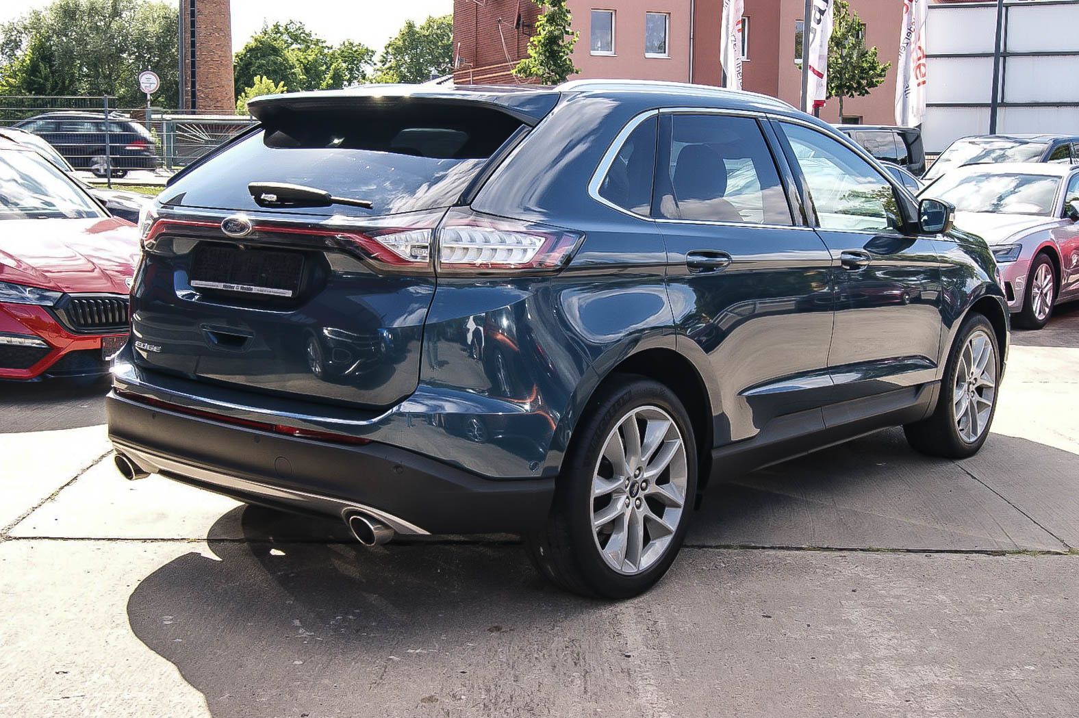 Fahrzeugabbildung Ford Edge 2.0TDCi Bi-Turbo 4x4 LED KAMERA ACC 1.HAND