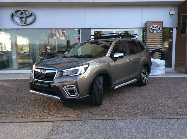 Subaru Forester 2.0 e-Boxer MHEV Lineartronic Pr