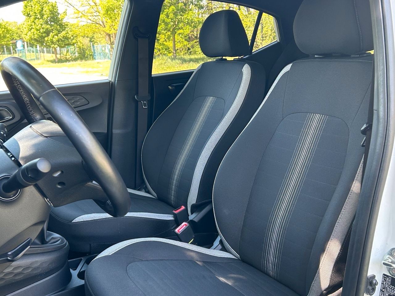 Fahrzeugabbildung Hyundai i10 1.0 Connect & Go *Navi*Klima*CarPlay*Kamera*