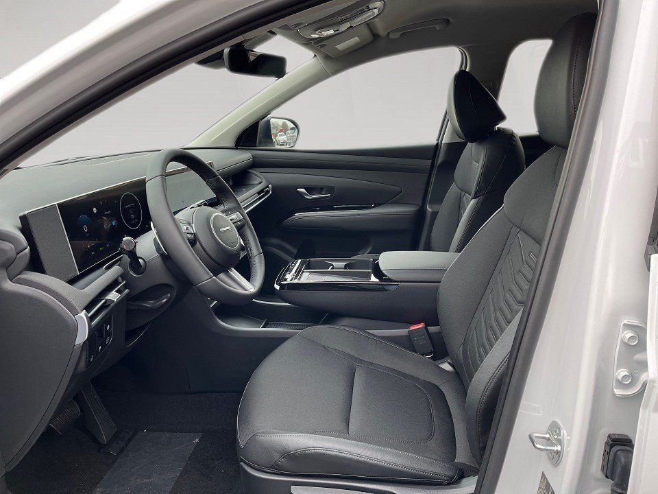 Fahrzeugabbildung Hyundai TUCSON Hybrid TREND Krell LED