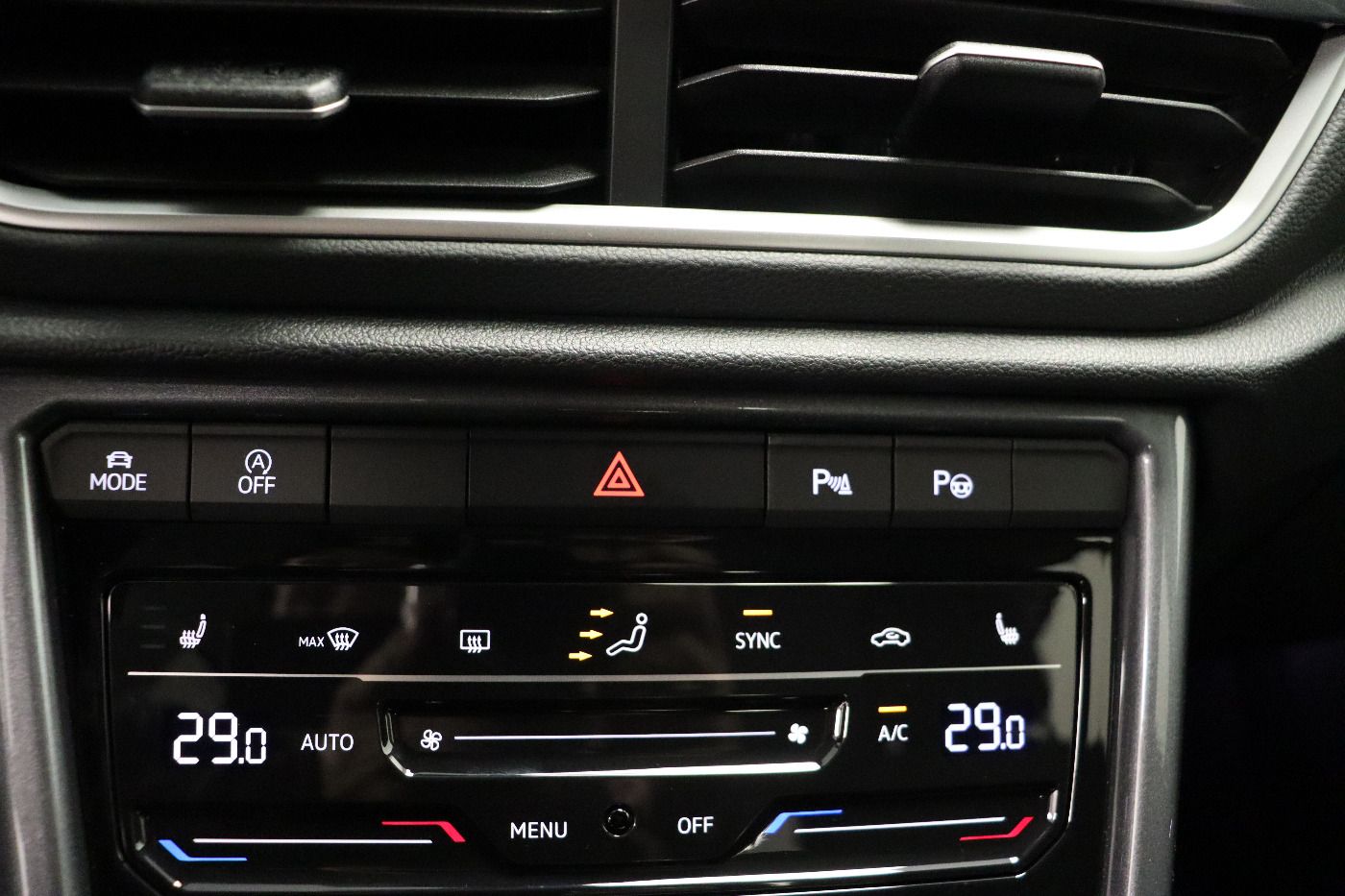 Volkswagen T-Roc - Bild 12