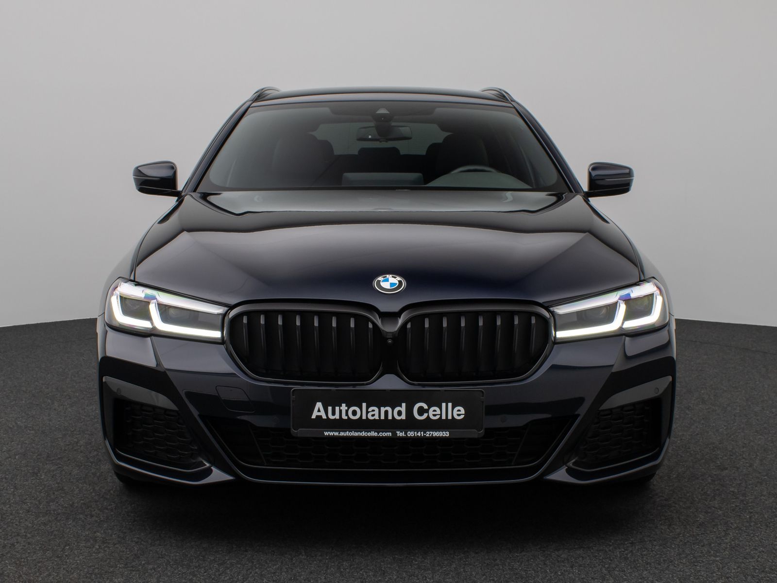 Fahrzeugabbildung BMW 530d M Sport 360°DAB H/K Massage Alarm 19Zoll