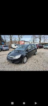 Opel Zafira - Opel Zafira Gebrauchtwagen in Leipzig
