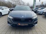 Skoda Octavia Combi 2.0 TDI DSG RS Plus Canton SmartLi - Skoda Octavia: RS Plus