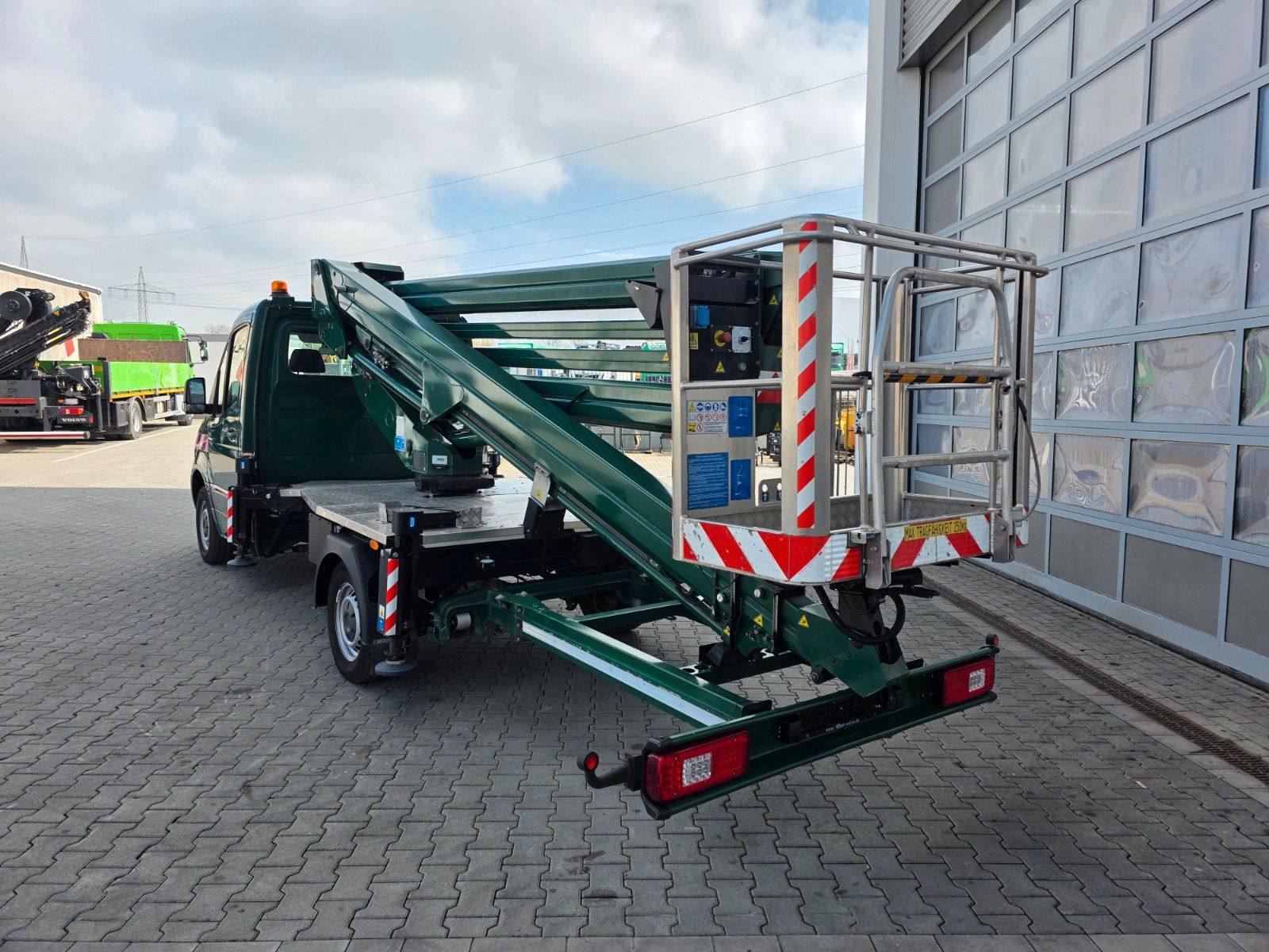 Fahrzeugabbildung Mercedes-Benz Sprinter 314 Hubsteiger