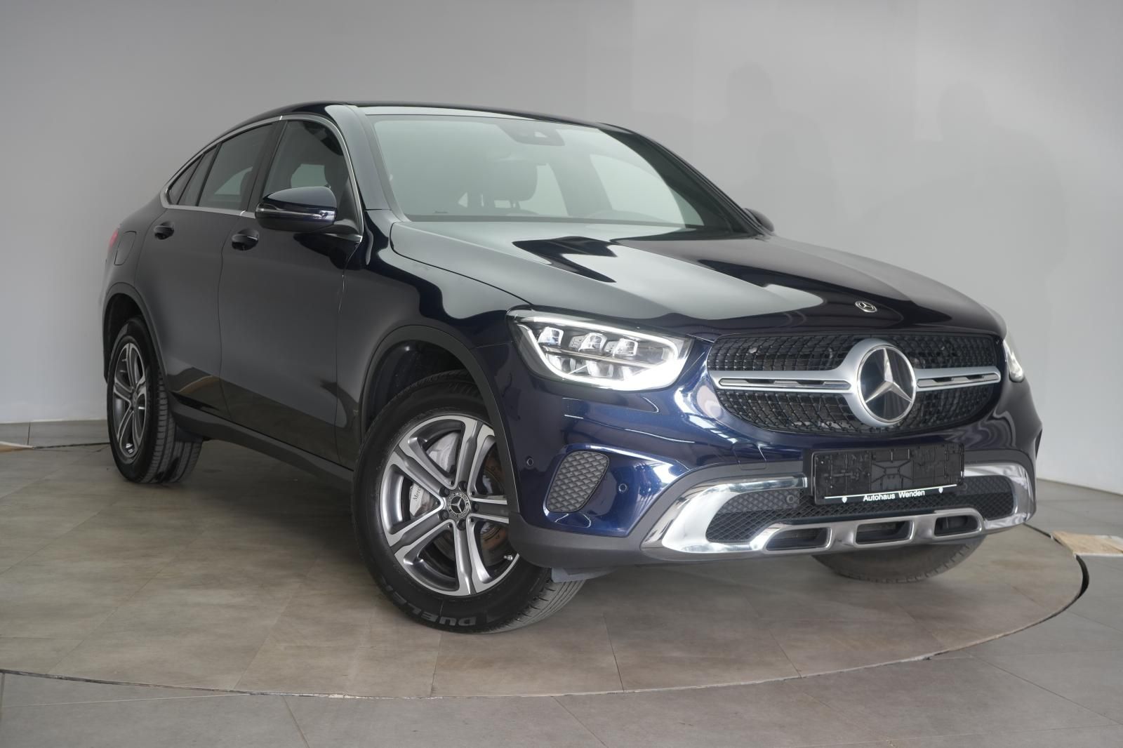 MERCEDES-BENZ GLC 300 de 4Matic Leder/Temp/Kamera/AHK