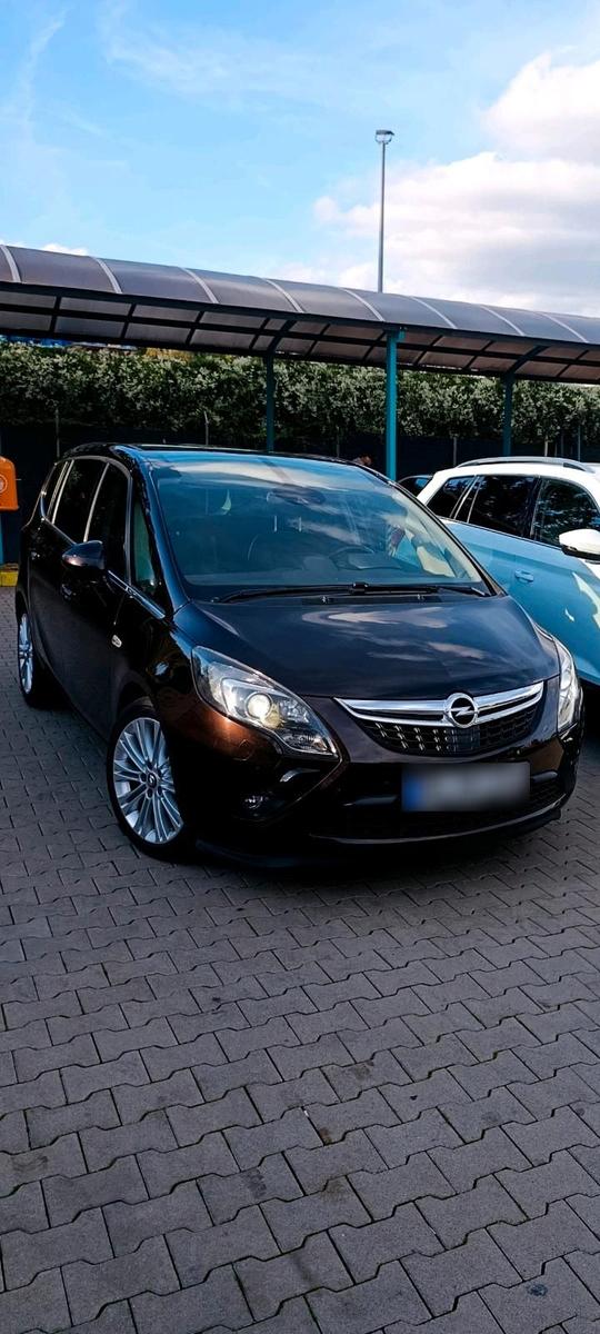 Opel Zafira Tourer