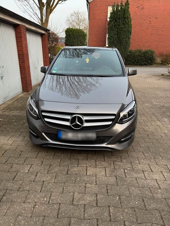 Image of Mercedes-Benz B 200