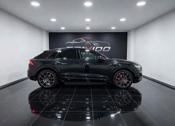 Audi Q8 - 4
