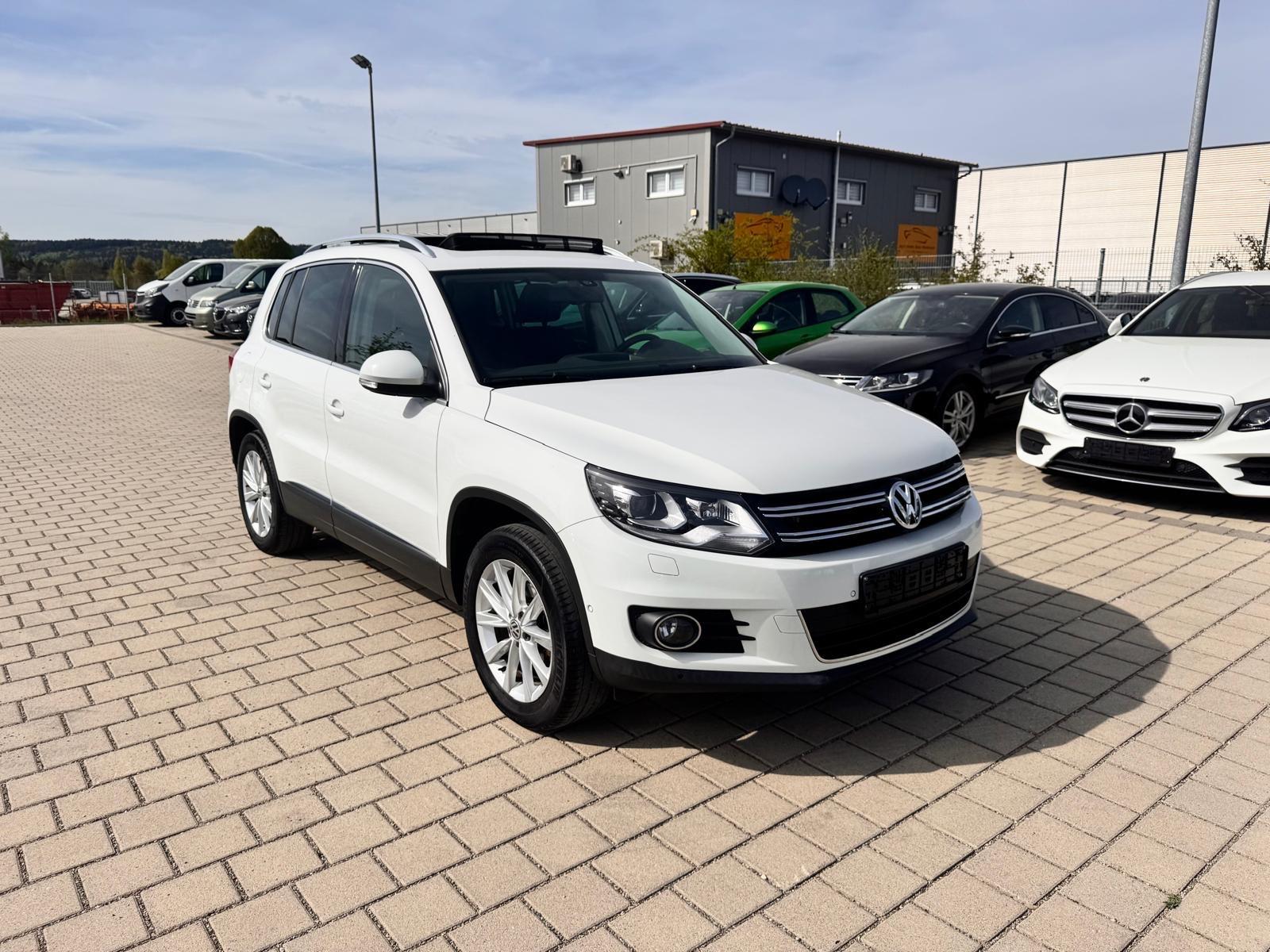 Volkswagen Tiguan Sport & Style BMT 4x4 ALLRAD PANORAMA
