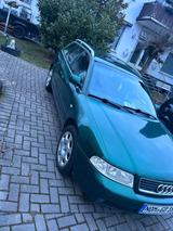 Audi a4 b5 8D 1,9 tdi - Audi A4 aus 2000: 1.9