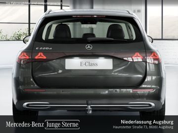 Mercedes E 220 - 8