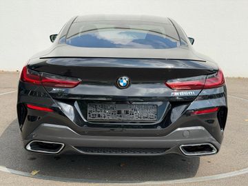BMW M850 - 7