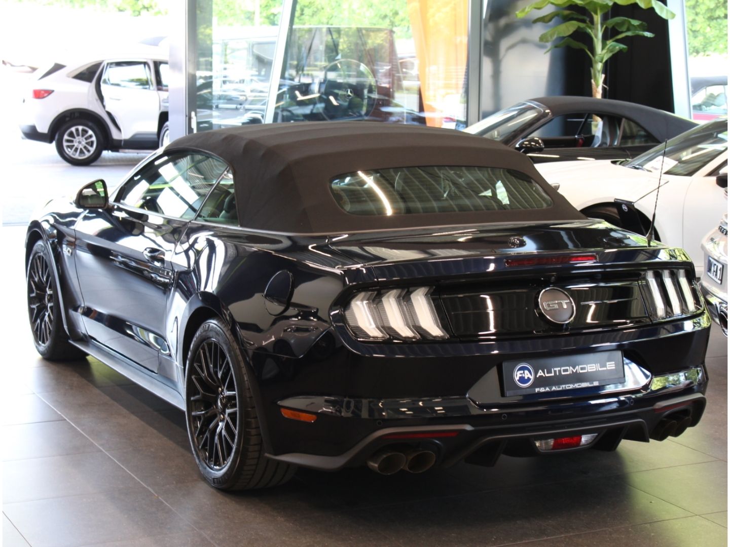 Fahrzeugabbildung Ford Mustang GT Convertible 5.0 Ti-VCT V8*Navi*Kamera