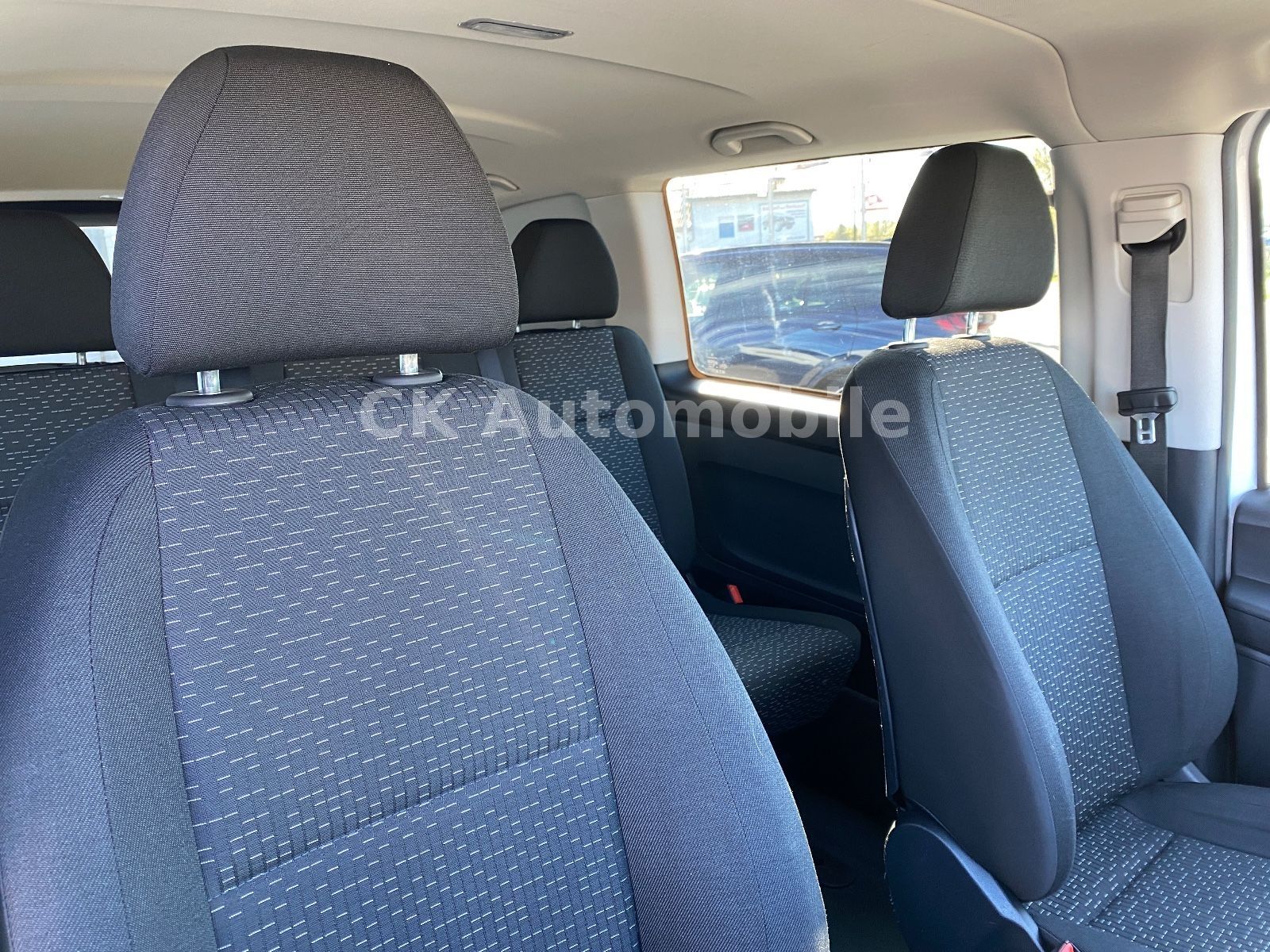 Fahrzeugabbildung Mercedes-Benz Vito Mixto 110CDI Kompakt/5 Sitze/Navi/Klima/AHK