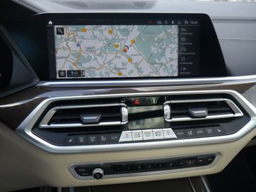 BMW X7 - 6