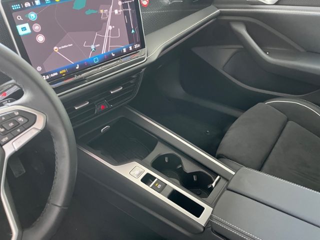 Fahrzeugabbildung Volkswagen Passat Variant 2.0 TDI DSG BUSINESS NAVI AREA VI