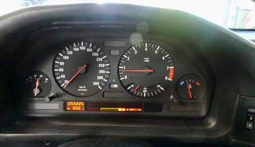 صورة 7 لـ 1992 BMW M5