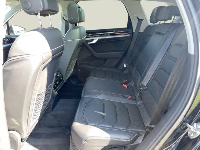 Touareg Elegance 4Motion MATRIX PANO AHK HUD