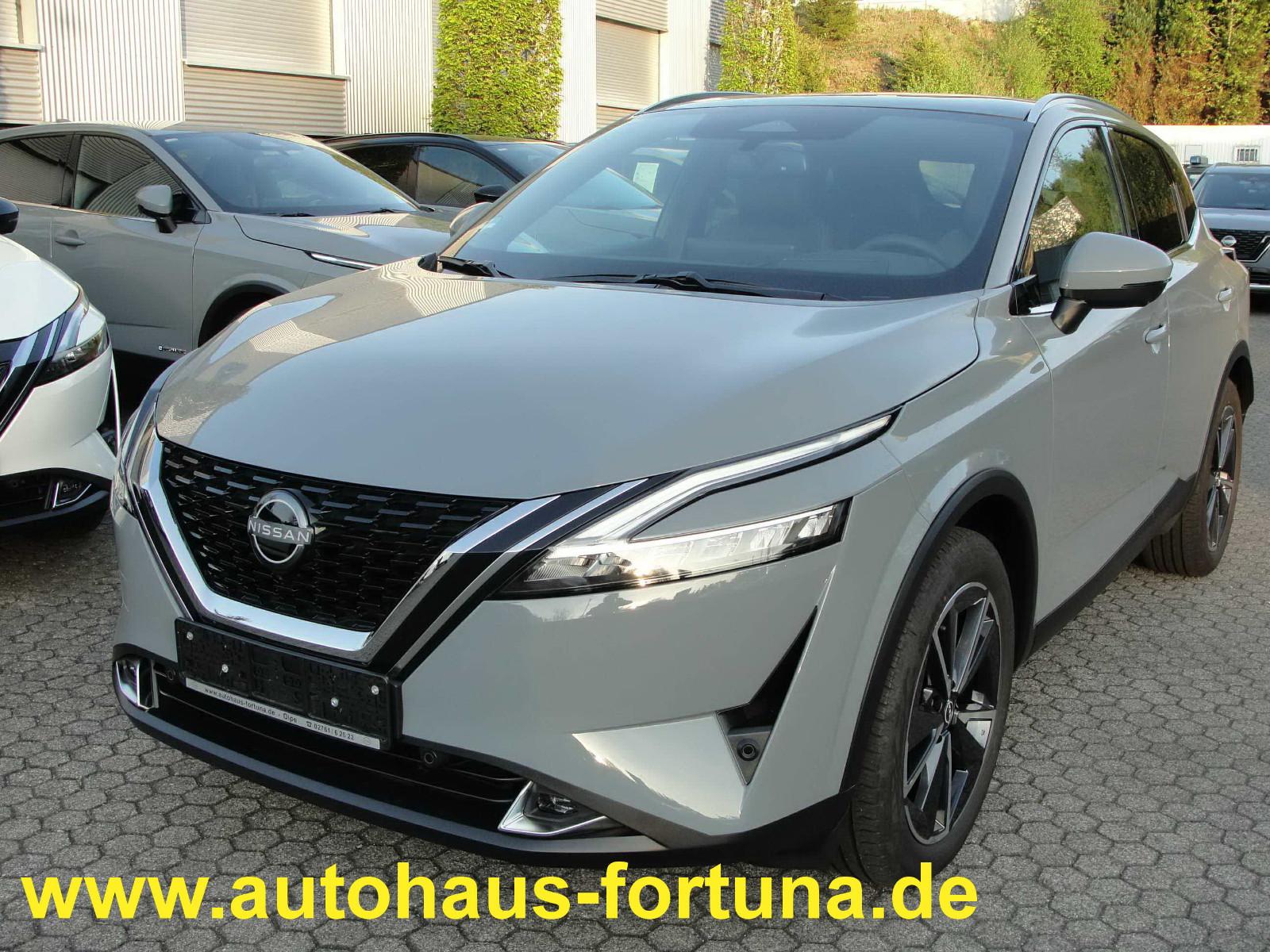 Nissan Qashqai Tekna 1.3 Automatic HUD Glasdach LED