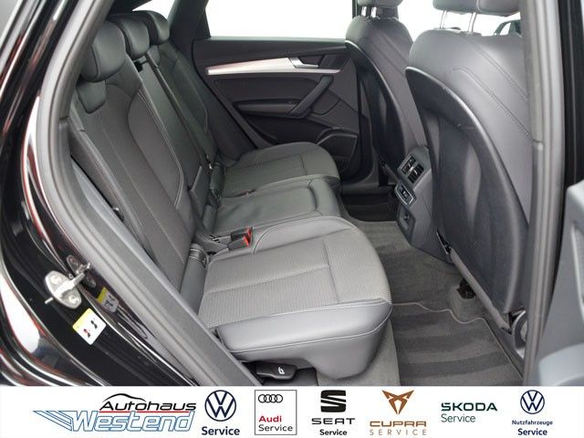 Fahrzeugabbildung Audi Q5 Sportback S line 50 TFSIe 220kW qu. Matrix Na