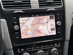 VW Golf VII 2.0 TSI GTI Performance*LED*Standh.*SHZ