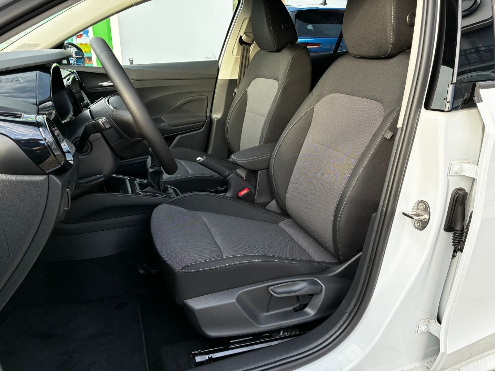 Fahrzeugabbildung SKODA Fabia 1.0 TSI Selection OPF