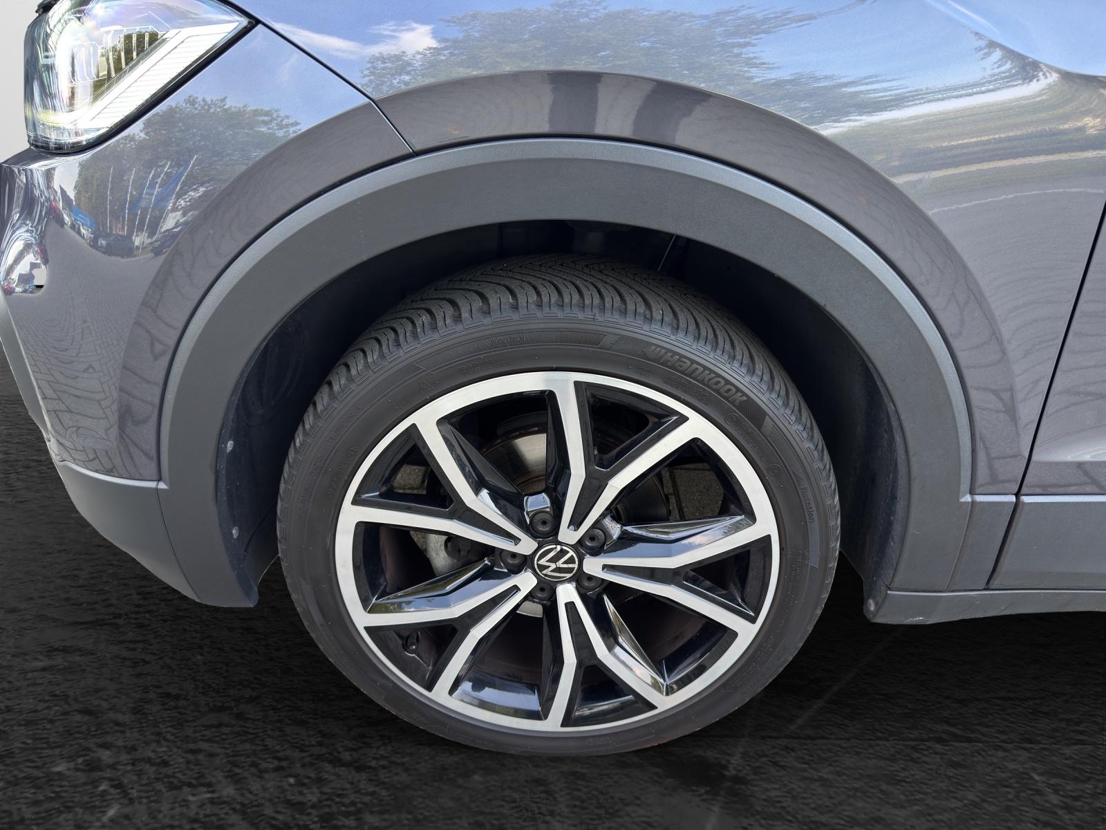 Volkswagen T-Cross 1.5 TSI DSG Style  Navi LED Kamera PDC L
