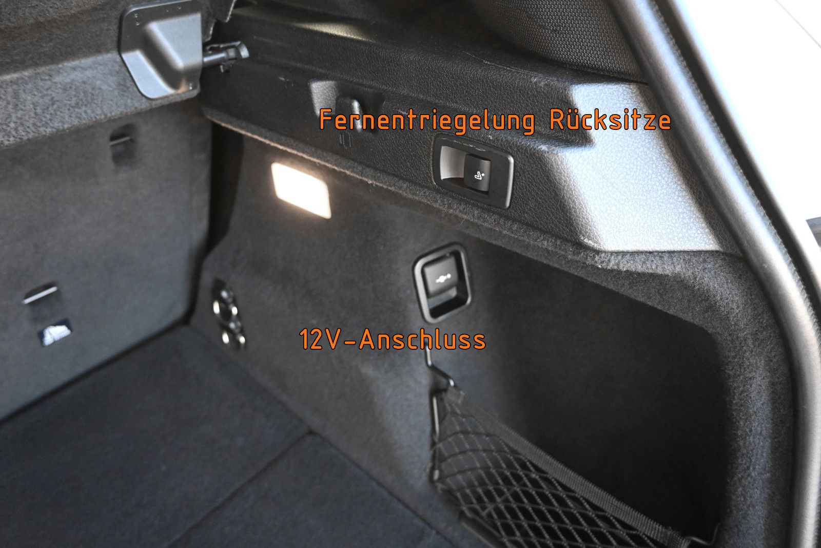 Fahrzeugabbildung BMW 218i Active Tourer M Sport °AHK°PDC°SITZHEIZ°