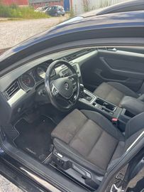 Volkswagen Passat Variant - 11