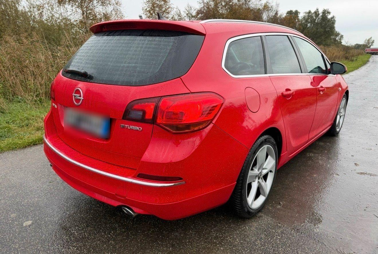 Opel Astra 2013 — engine 194 HP (143kW)