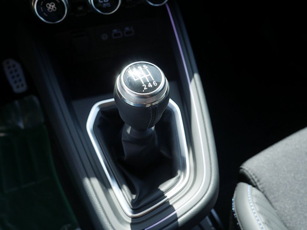 Fahrzeugabbildung Renault Clio Esprit Alpine TCe 90