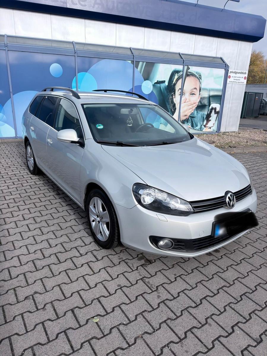 Volkswagen Golf 2010 — engine 122 HP (90kW)