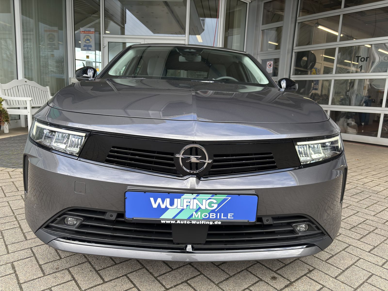 Opel Astra 1.2 Turbo Lim. Edition LED CAM NAVI DAB  imagem 2
