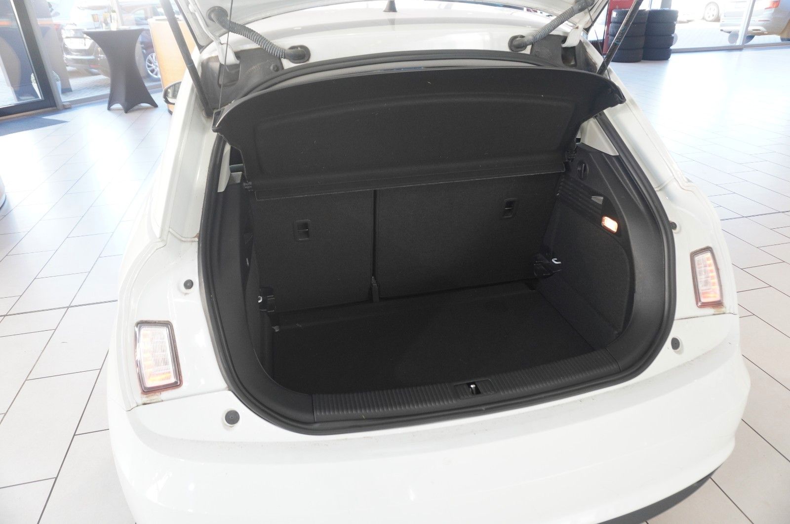 Fahrzeugabbildung Audi A1 Sportback 1.6 TDI NAVI/SHZ/TEMP./KLIMA/MULTI.