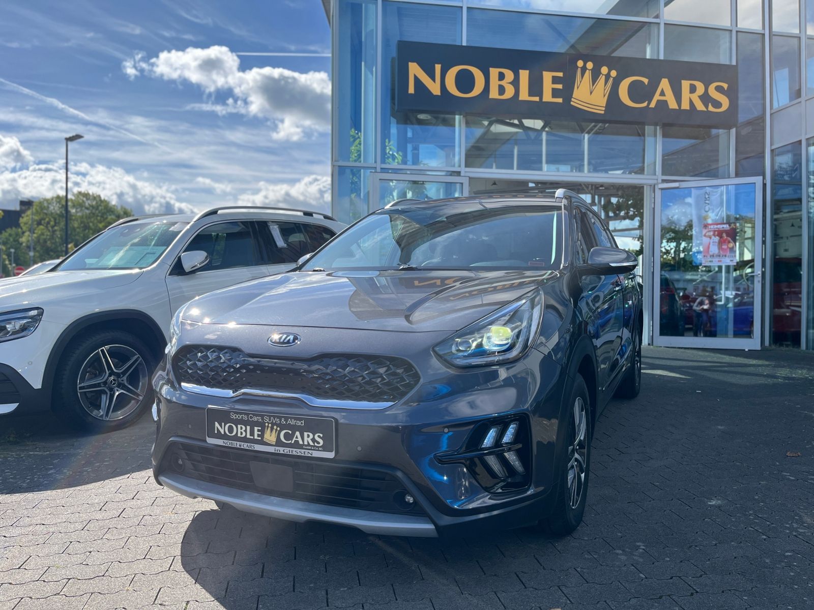 Fahrzeugabbildung Kia Niro Spirit PHEV LED NAVI LEDER SHZ AHK