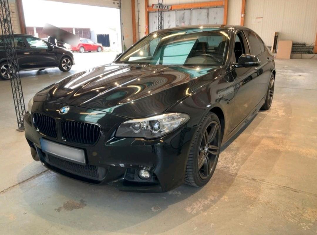 BMW 528