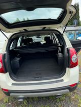 Chevrolet Captiva 2.4 LS 2WD 5-Sitzer - Chevrolet in Essen