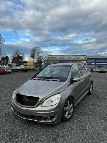 Mercedes-Benz B 200 B -Klasse B 200 CDI Automatik