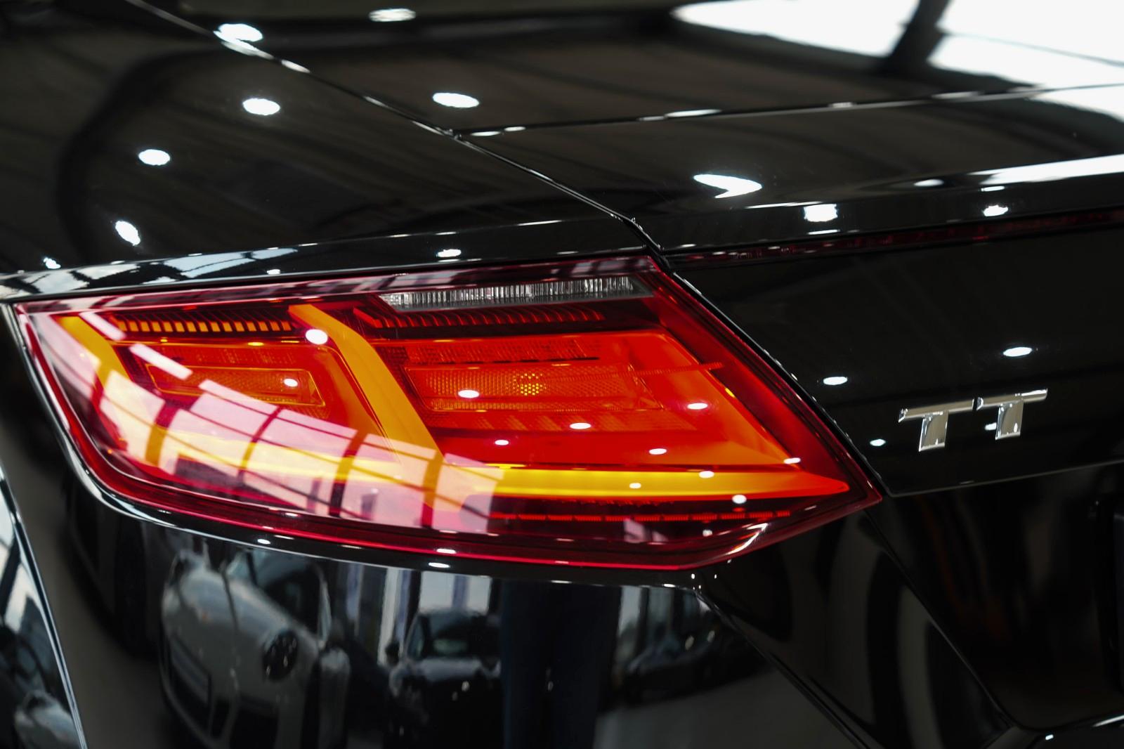 Audi TT Roadster 45 TFSI*SPORTSITZE*SPORTFAHRWERK*LED