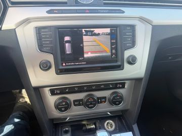 Volkswagen Passat Variant - 8