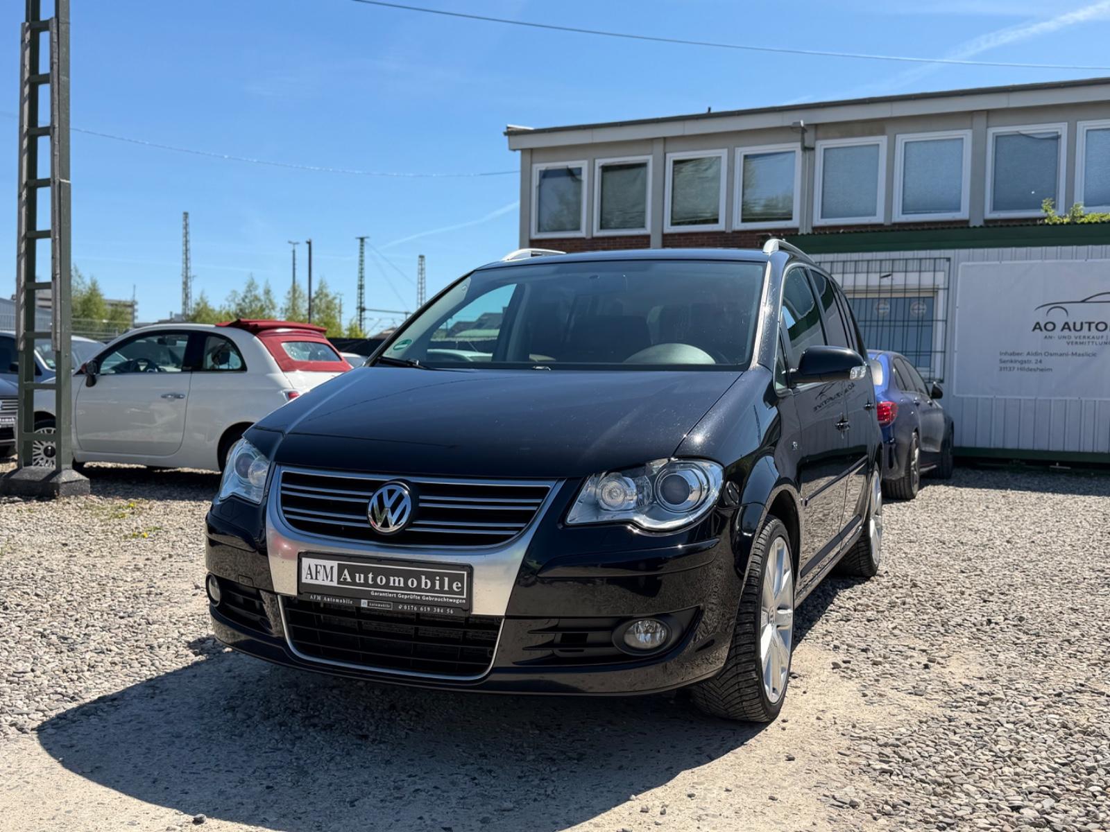 Volkswagen Touran 2.0 TDI Highline R-LINE *TÜV-04/28*XENON*