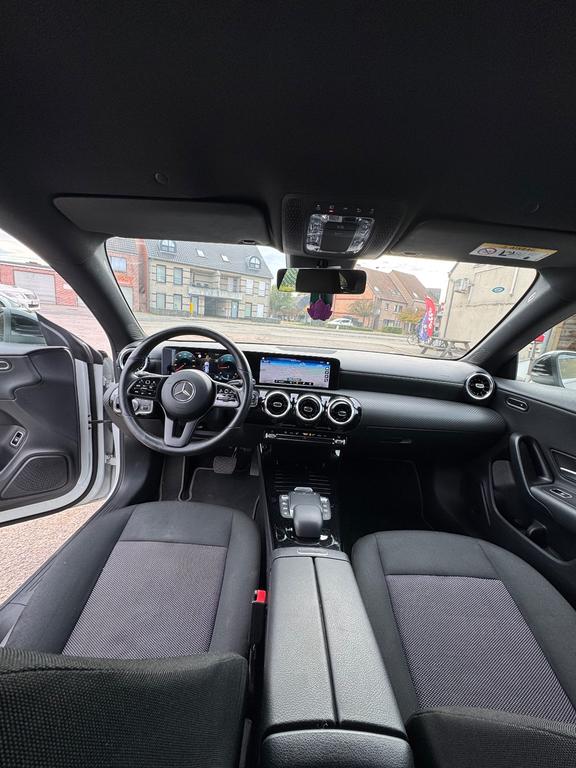 Mercedes-Benz CLA 200 Shooting Brake